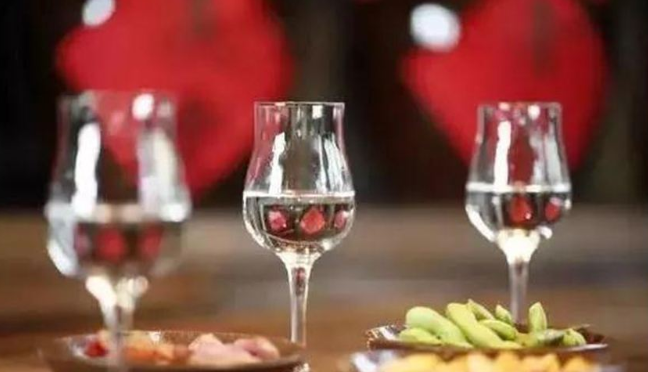 白酒饮酒礼仪.png 白酒饮酒礼仪.png