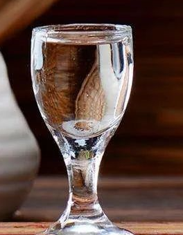 泸州白酒.png 泸州白酒.png